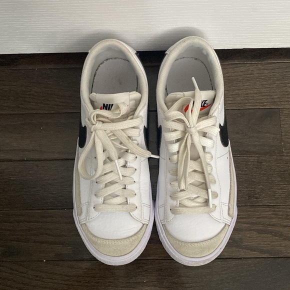 Nike Kids' Blazer Low '77 Low Top Sneaker - Picture 10 of 13